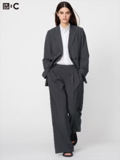 UNIQLO感動タックワイドパンツ