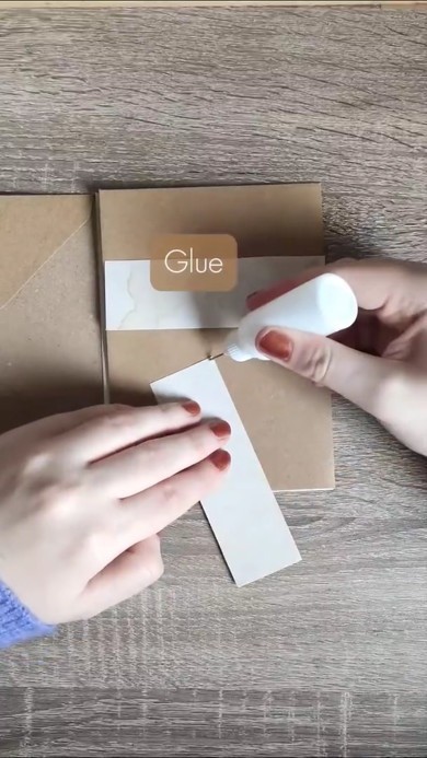 封筒で作るカードホルダー