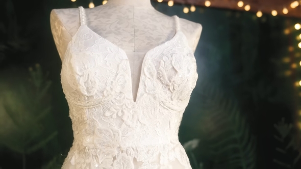 ドレスの上半身部分