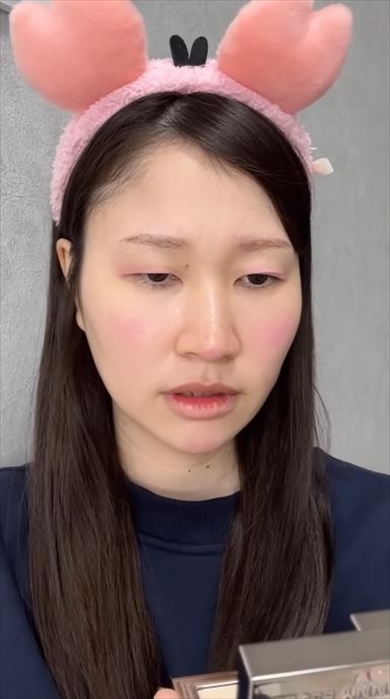 パスポートと顔が違うと言われた詐欺メイク