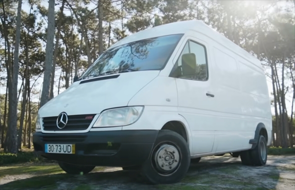 未経験でバンを改造する