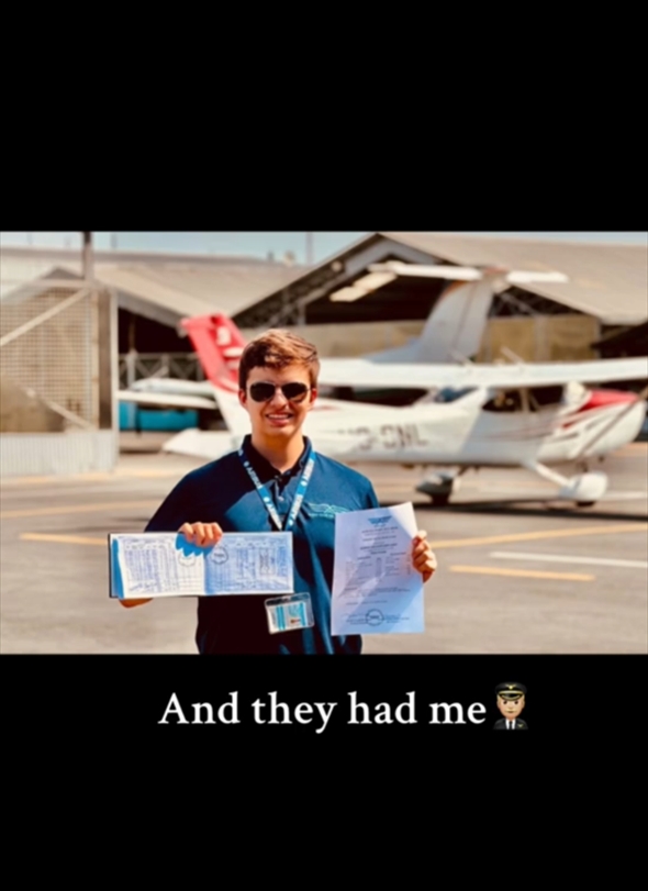 パイロットとCAの両親の子供が大人になると