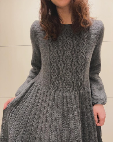 総編みのワンピース