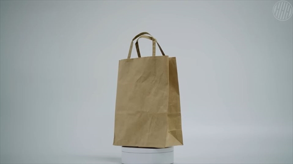 紙袋からオシャレなレザーバッグを作る