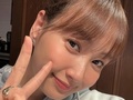 藤本美貴、“フライパンのまま”の手料理に共感の声　「親近感わいて嬉しい」「飾らない自然体の食卓」