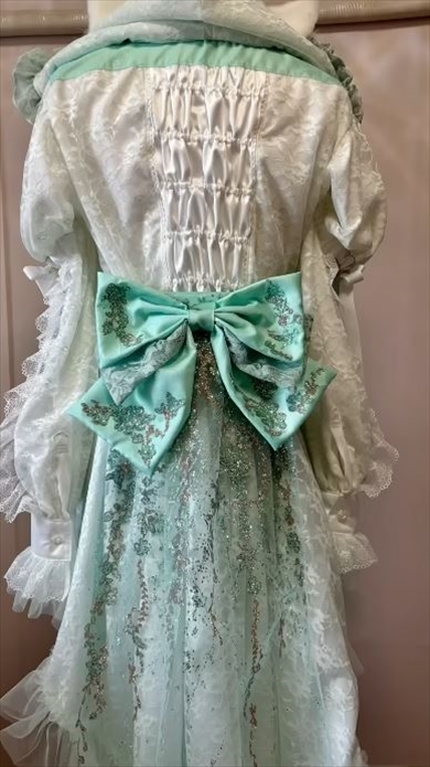 ロリィタ衣装作家が作るメンズアイドル衣装がかわいい