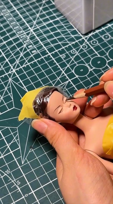 バービー人形が変身