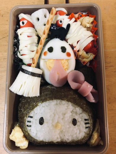 ハロウィーンテーマのキャラ弁