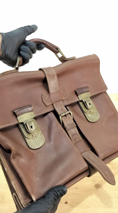 きれいになったレザーバッグ