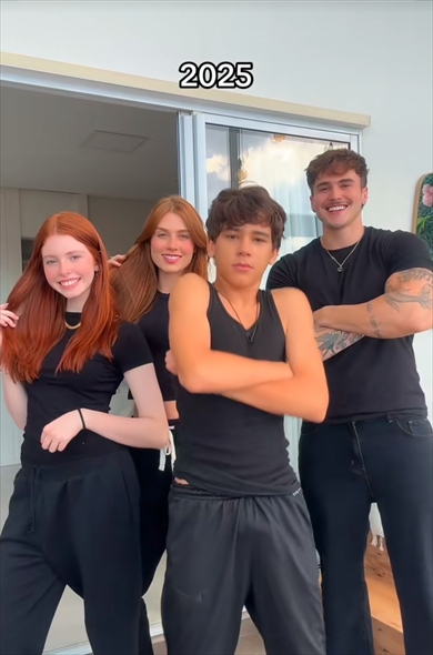 仲良しの4人兄妹？