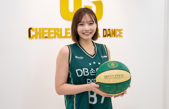 韓国初の日本人チアとなった野澤彩華さん