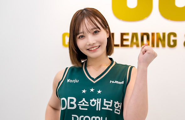 韓国初の日本人チアとなった野澤彩華さん