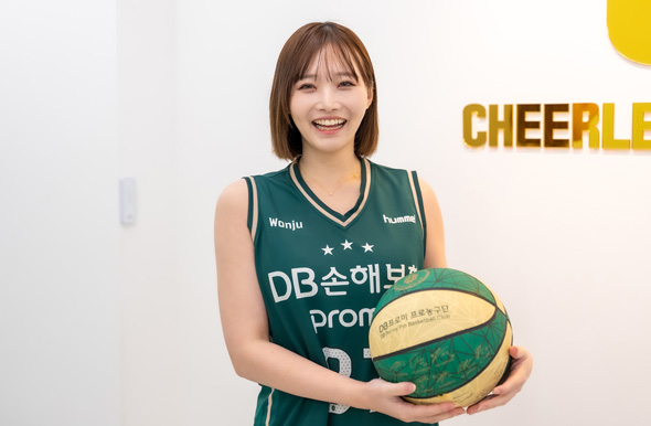 韓国初の日本人チアとなった野澤彩華さん