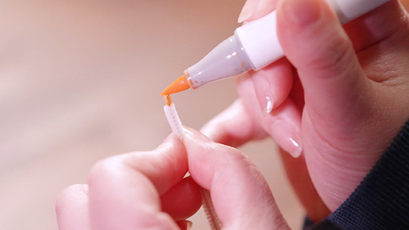 1本のモールで作れる小鳥