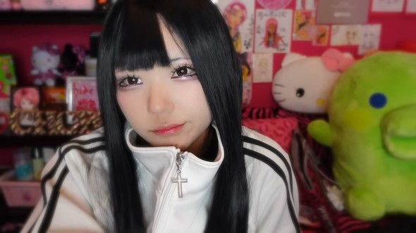 黒ギャル 地雷メイク 別人級 変身 化粧