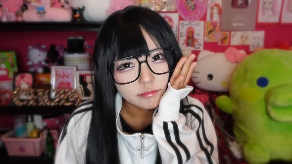 黒ギャル 地雷メイク 別人級 変身 化粧