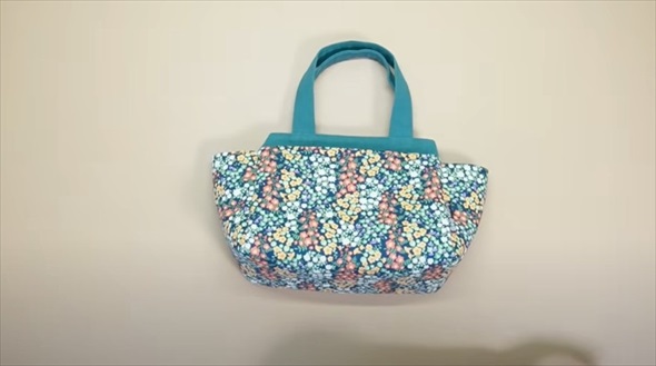 誰でも簡単に作れるチューリップバッグ