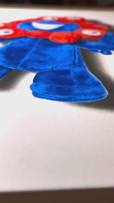 ミャクミャクのぬいぐるみ鉛筆画