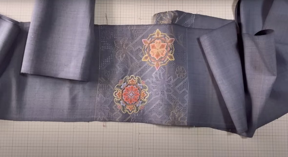 着物の帯がジャケットに変身