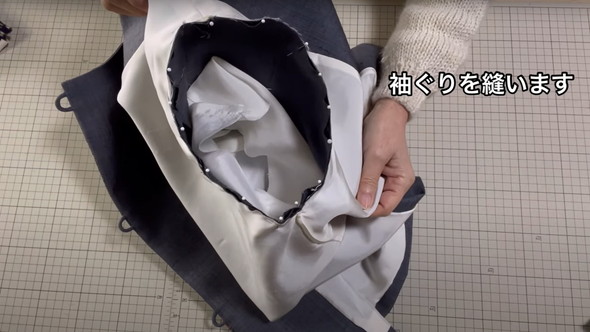 着物の帯がジャケットに変身