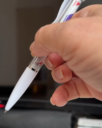 理容店でもらったボールペン