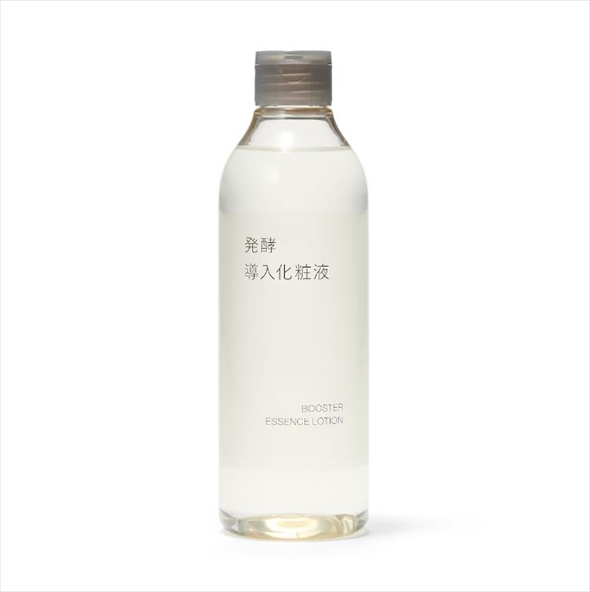 「発酵導入化粧液」（1590円）
