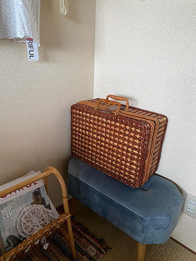 トランク型のカゴバッグ