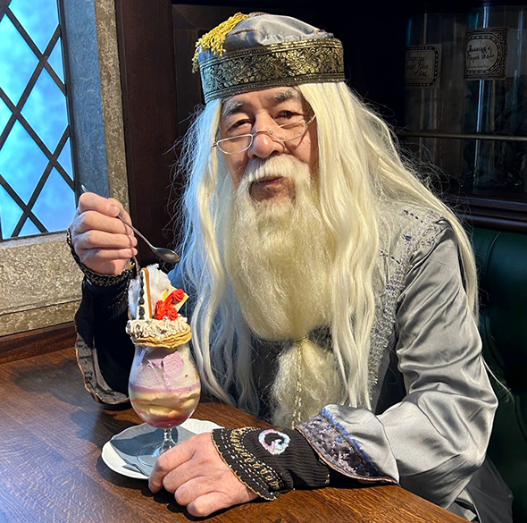 75歳のダンブルドアコスプレ