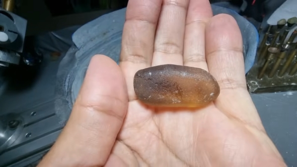 シトリンの原石