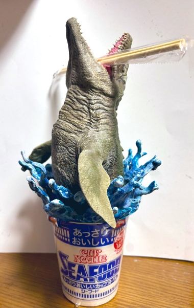 モササウルス 海竜 カップラーメン
