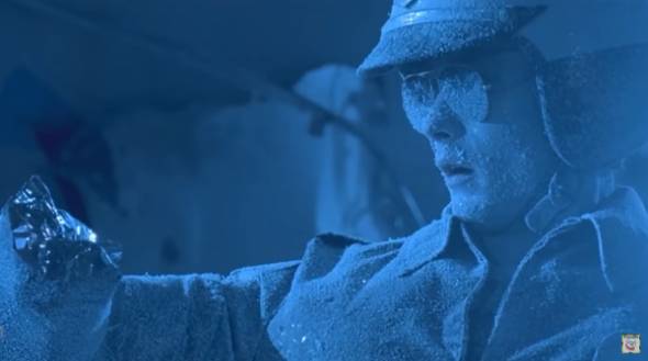 ターミネータ2のT-1000は液体窒素で凍るのか