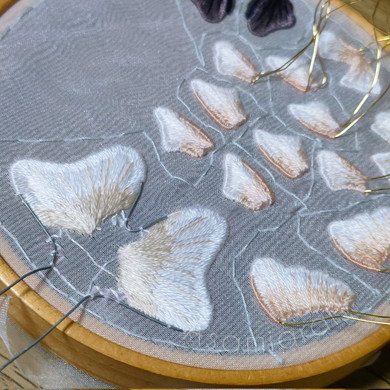 立体刺しゅうの金魚