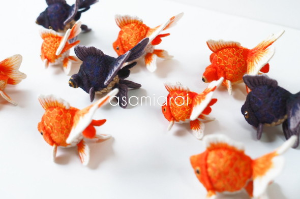 立体刺しゅうの金魚