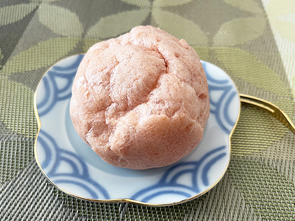 3月4日よりセブン‐イレブンで販売中の「さくらもこ」