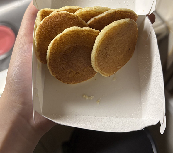 おびえるプチパンケーキ