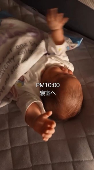 夜10時、寝かしつけを始めます