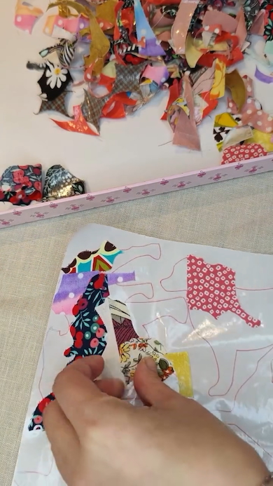 ハギレを貼り付け