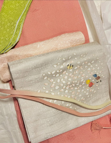 卒業式入学式に巻く帯のデザイン