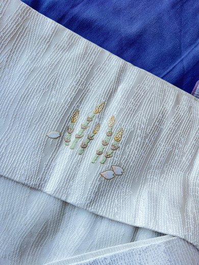 卒業式入学式に巻く前帯のデザイン