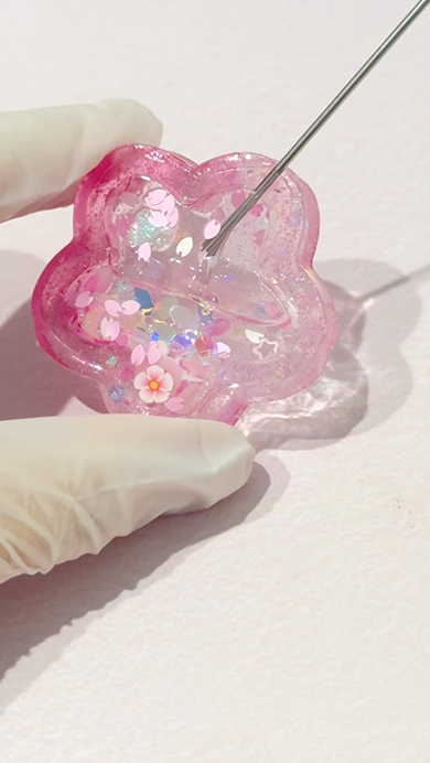 100均の材料で作る桜シェイカー