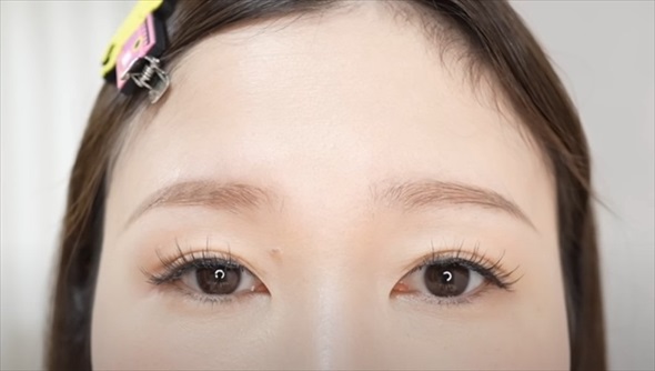 詐欺メイクの達人がお出掛け前にメイクしたら