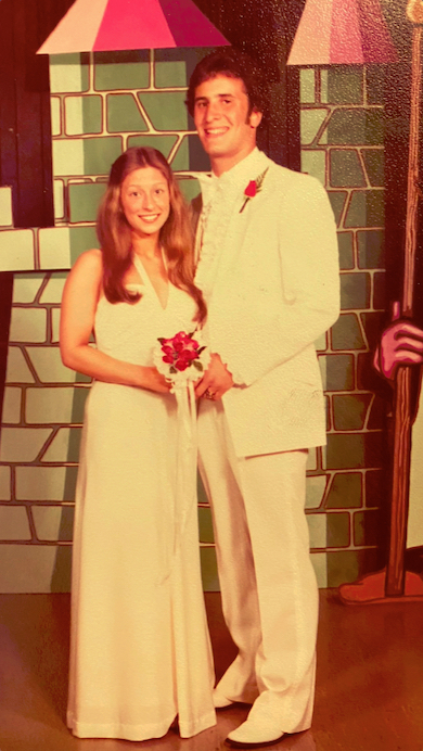 結婚式の2人の写真