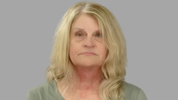 64歳女性が垢抜けヘアカットで大変身