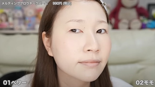 すっぴんから話題のコンビニコスメでメイクしたら……