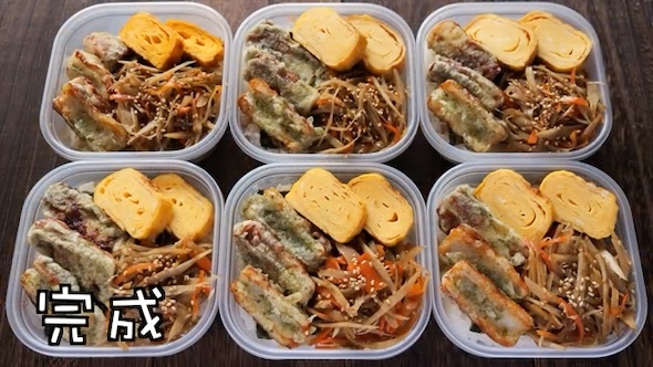 並んだお弁当箱