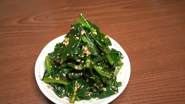 収穫した小松菜で作ったナムル
