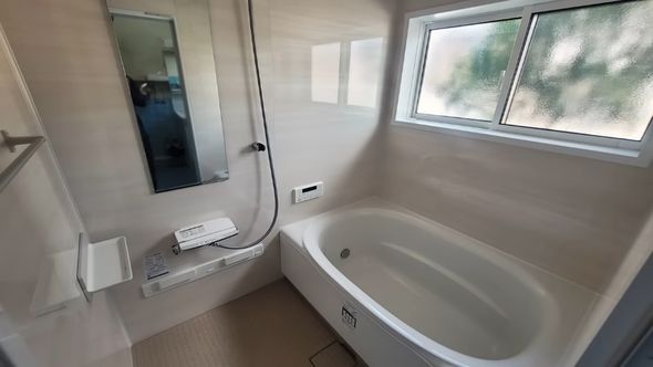 改装後のユニットバス