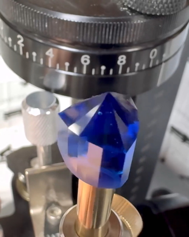 ビー玉を研磨する