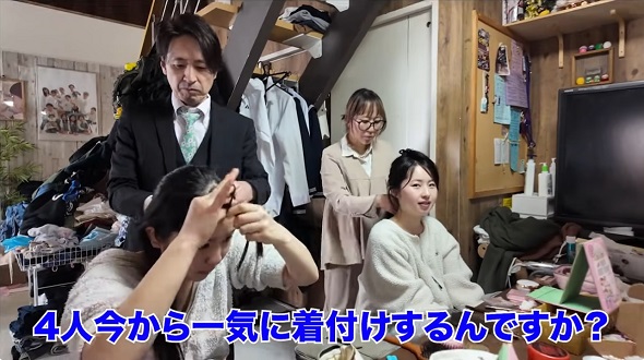 6男7女の大家族YouTuber「漆ちゃんfamily」の子ども4人が卒業