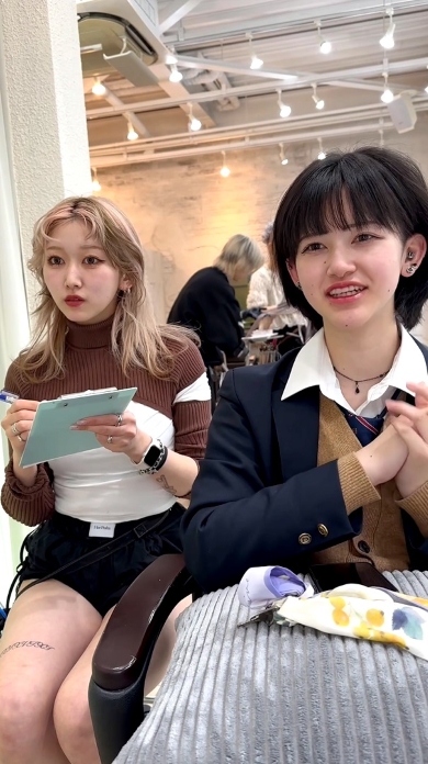 ブルべだけど金髪にしたい女子高生